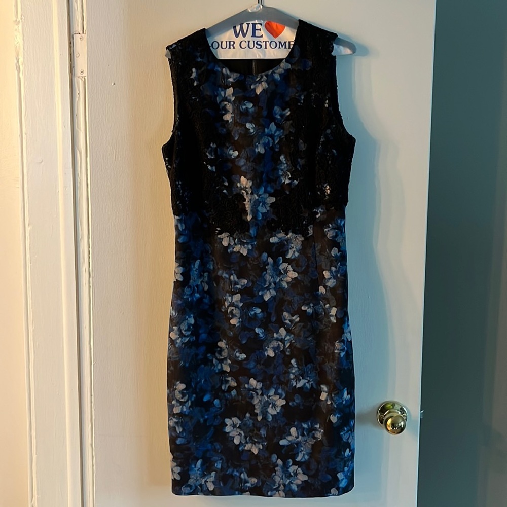 Tahari Blue Flower & Lace Appliqué Dress
